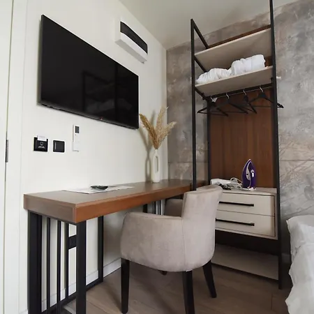 Iva Old Town 4* Belgrade