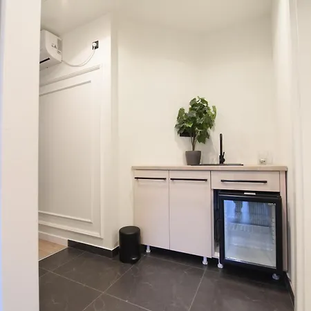 Hotel Iva Old Town Belgrade