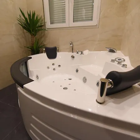 Hotel Iva Old Town Belgrade