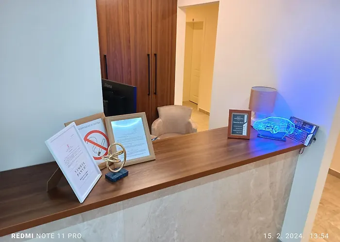 Iva Old Town Apartments 4*