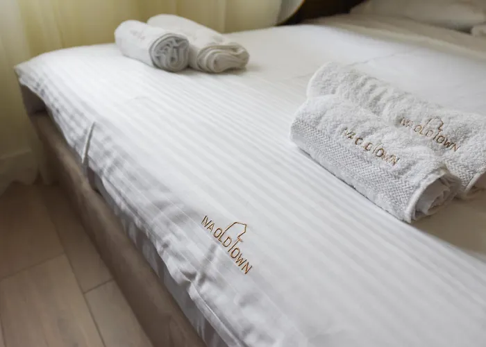 Hotel Iva Old Town Apartments 4*