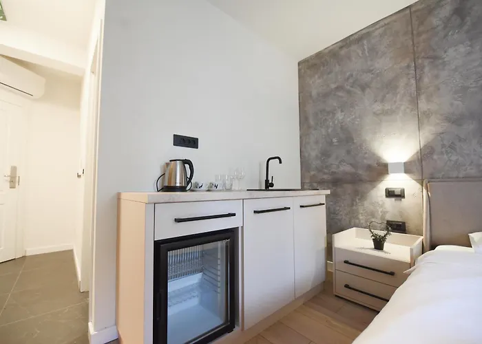 Hotel Iva Old Town Apartments